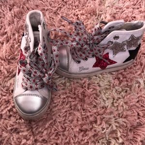 Geox high tops size 8 but more a 7 never worn